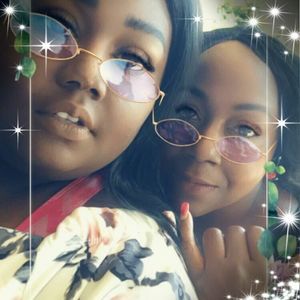 Meet your Posher, Stacy